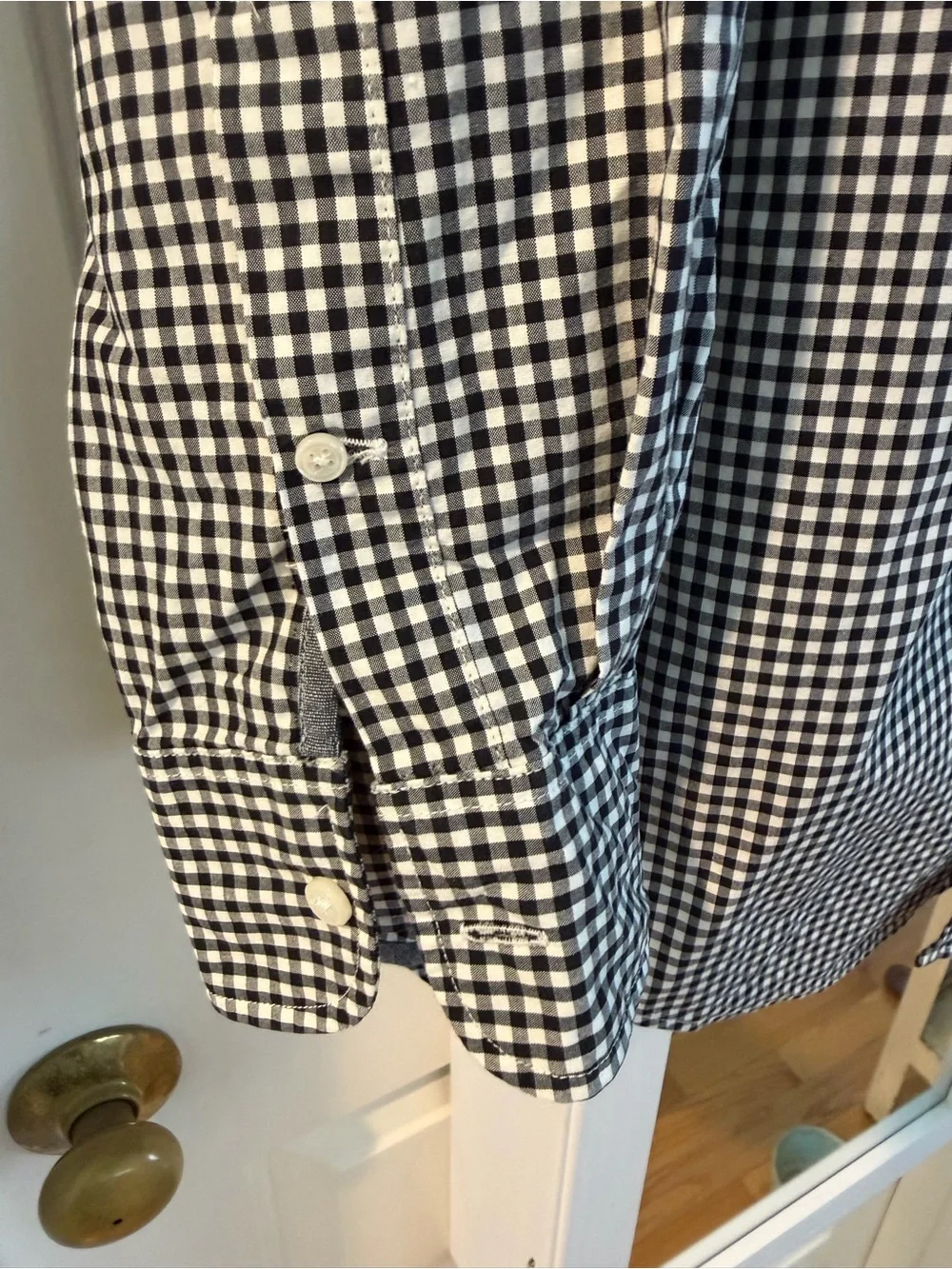 J. Crew Men's Black & White Gingham Long-Sleeve Button-Down Shirt